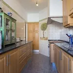 - Apartament *