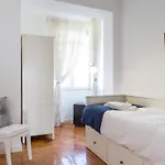 Apartament - *